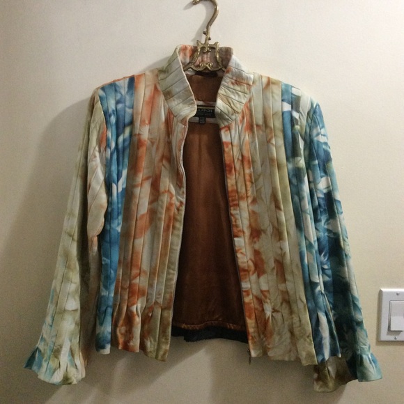 đź’•Amazing and unique leather tie dye jacketđź’• - Picture 3 of 16
